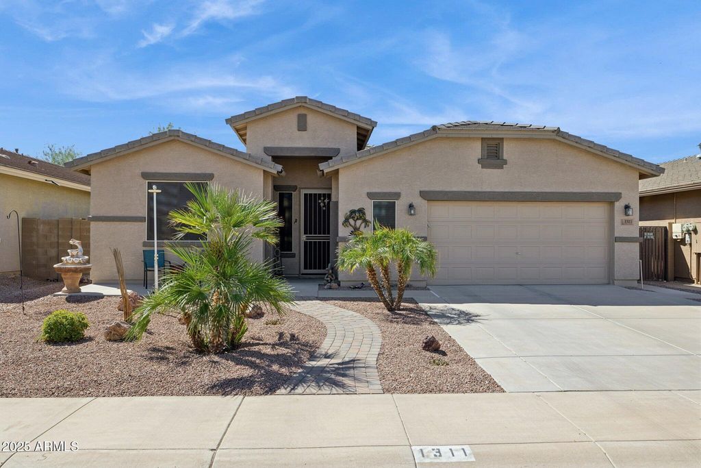 1311 E BARRETT Drive, San Tan Valley, AZ 85143