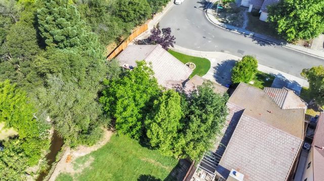 8064 Forest Glen Way, Citrus Heights, CA 95610