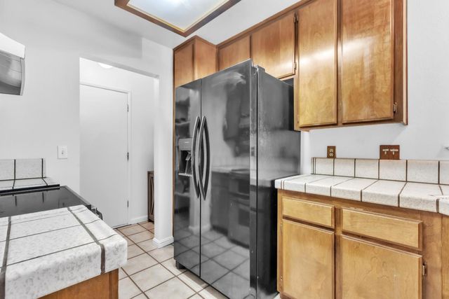 8064 Forest Glen Way, Citrus Heights, CA 95610
