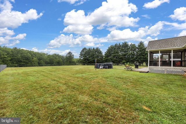 31185 PRICE RD, Locust Grove, VA 22508