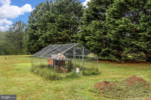 31185 PRICE RD, Locust Grove, VA 22508
