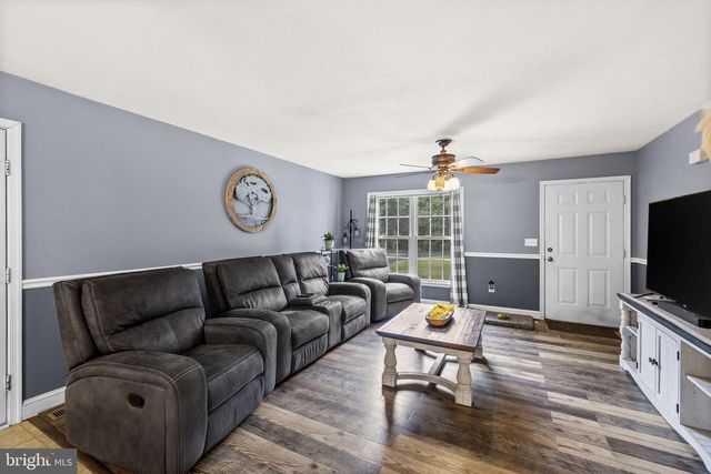 31185 PRICE RD, Locust Grove, VA 22508