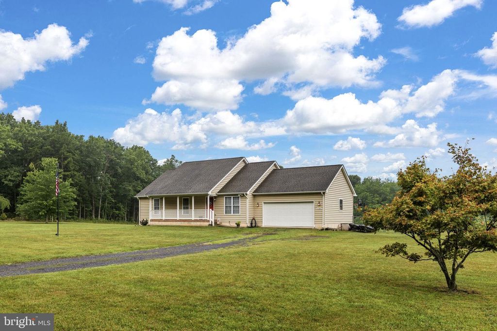 31185 PRICE RD, Locust Grove, VA 22508