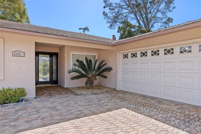 1075 La Reina, San Marcos, CA 92078