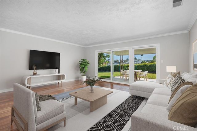 1075 La Reina, San Marcos, CA 92078