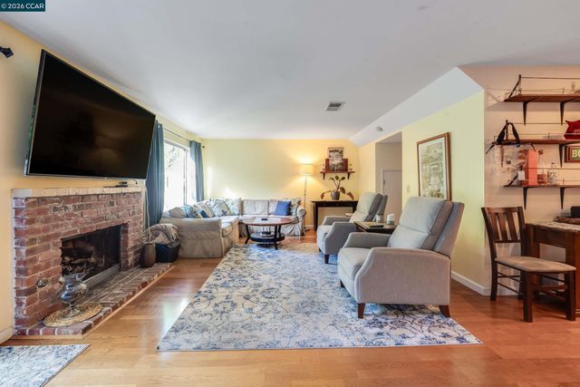131 Ironwood, Oakland, CA 94605