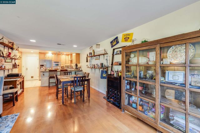 131 Ironwood, Oakland, CA 94605