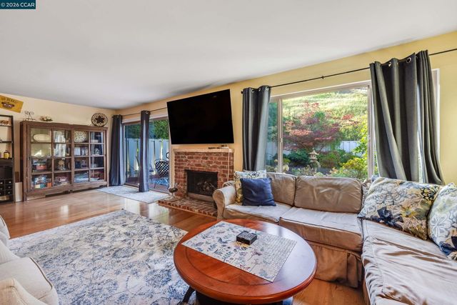 131 Ironwood, Oakland, CA 94605