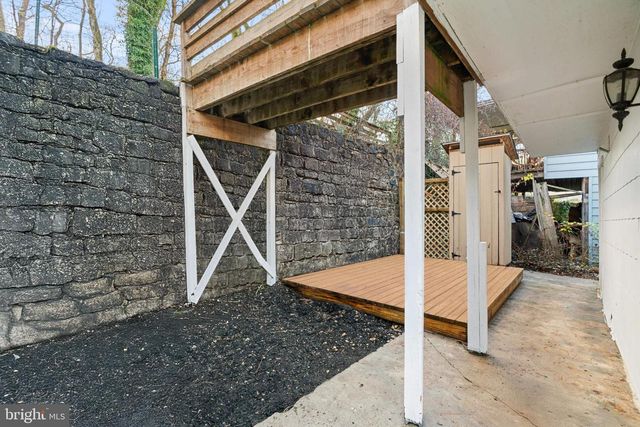 8483 FREDERICK RD, Ellicott City, MD 21043