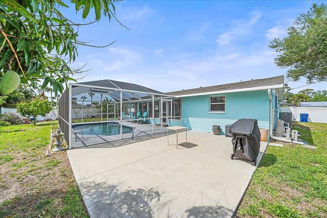 5032 LINDA STREET, Venice, FL 34293