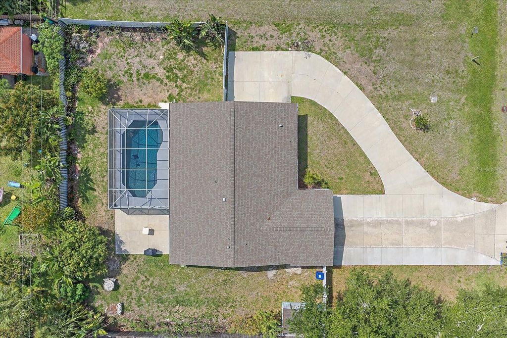 Image 16 of property listing at 5032 LINDA STREET, Venice, FL 34293
