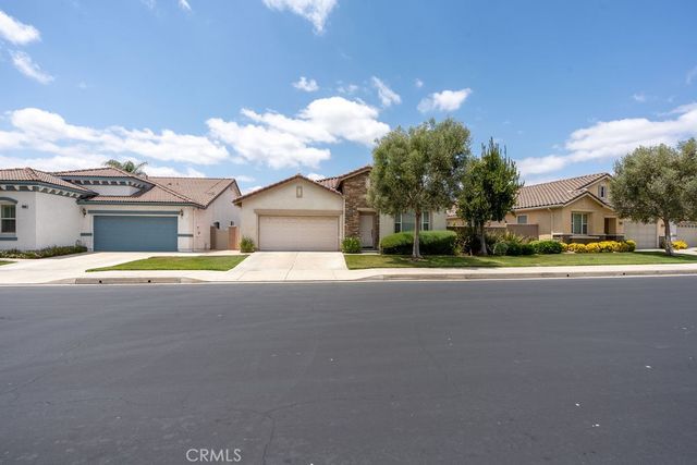 29557 Warmsprings Drive, Menifee, CA 92584