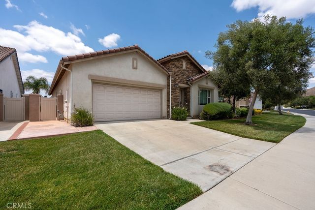 29557 Warmsprings Drive, Menifee, CA 92584
