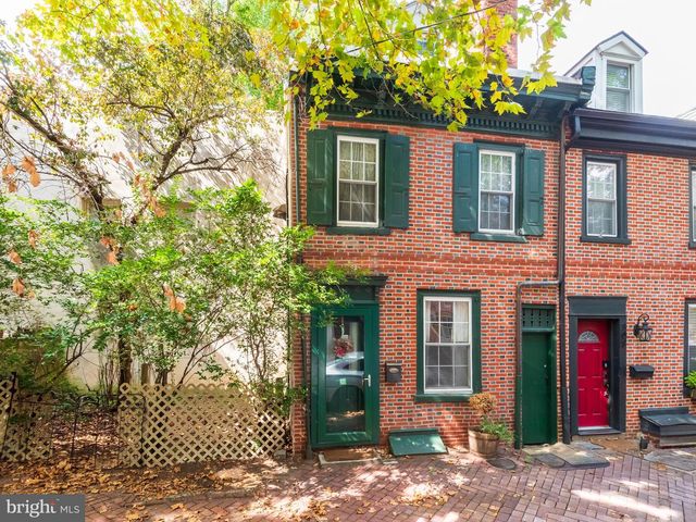 304-306 N LAWRENCE ST, Philadelphia, PA 19106