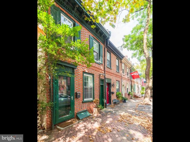 304-306 N LAWRENCE ST, Philadelphia, PA 19106