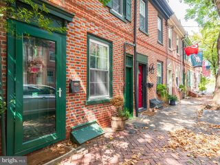 304-306 N LAWRENCE ST, Philadelphia, PA 19106