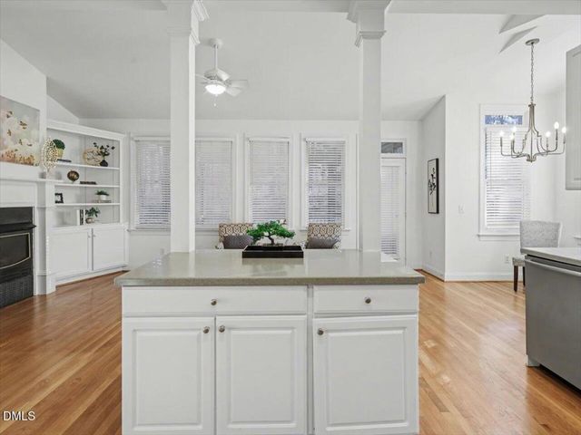 105 Rossburn Way, Chapel Hill, NC 27516