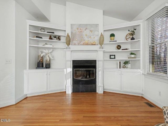 105 Rossburn Way, Chapel Hill, NC 27516