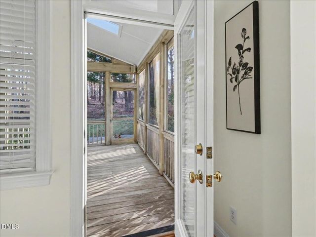 105 Rossburn Way, Chapel Hill, NC 27516