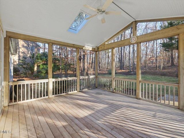 105 Rossburn Way, Chapel Hill, NC 27516