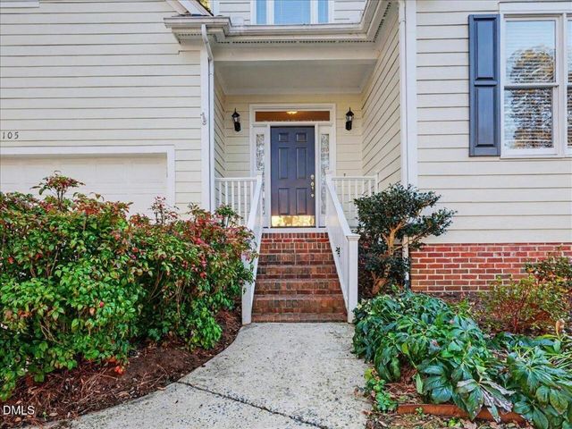 105 Rossburn Way, Chapel Hill, NC 27516