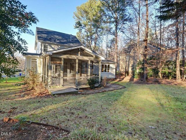 105 Rossburn Way, Chapel Hill, NC 27516
