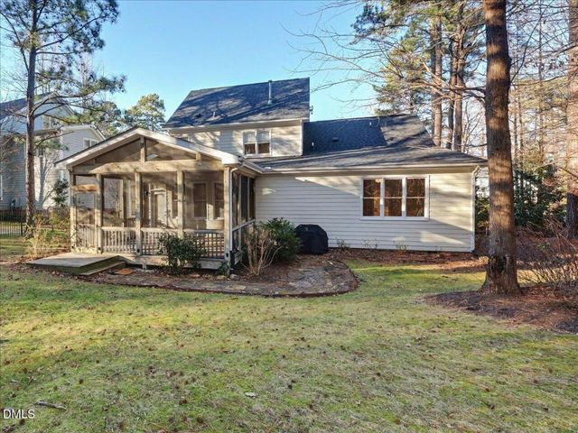 105 Rossburn Way, Chapel Hill, NC 27516
