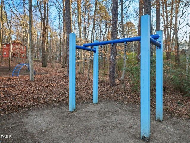 105 Rossburn Way, Chapel Hill, NC 27516