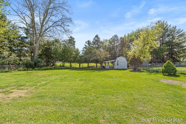 6518 8th Avenue Sw, Georgetown Twp, MI 49418