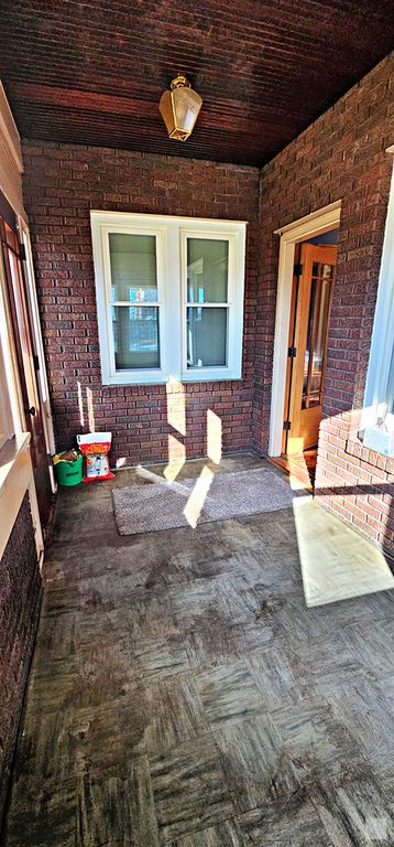 Image 14 of property listing at 511 S Bloomington Street, Streator, IL 61364
