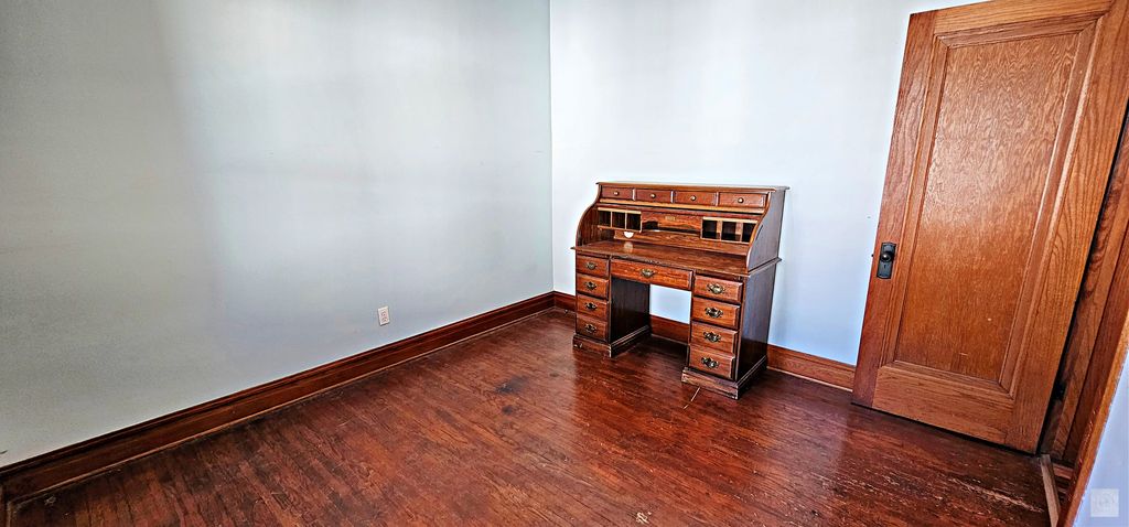 Image 22 of property listing at 511 S Bloomington Street, Streator, IL 61364