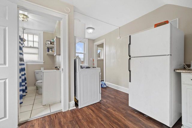 1220 N Wisconsin STREET, Racine, WI 53402