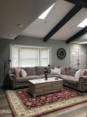 838 Margarita Calle Margarita, Thousand Oaks, CA 91360