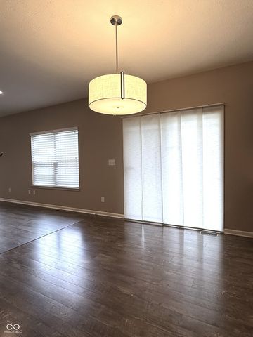 1675 Devonshire Avenue, Avon, IN 46123