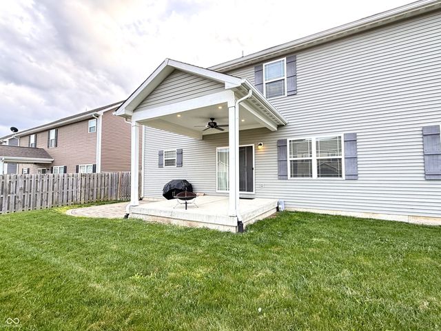 1675 Devonshire Avenue, Avon, IN 46123