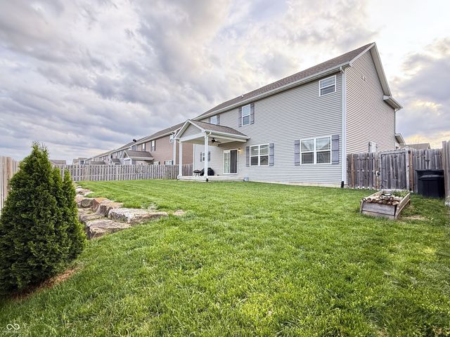 1675 Devonshire Avenue, Avon, IN 46123