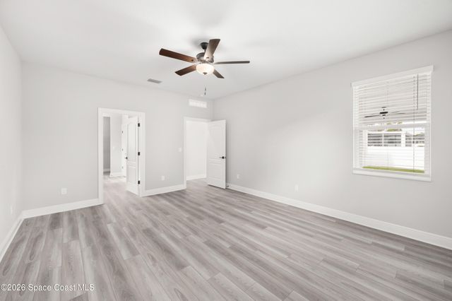 2102 De Groodt Road SW, Palm Bay, FL 32908