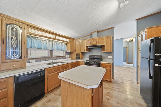 1961 Ridgeview, Ypsilanti, MI 48198