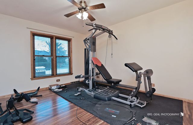 20W371 Diversey Avenue, Addison, IL 60101