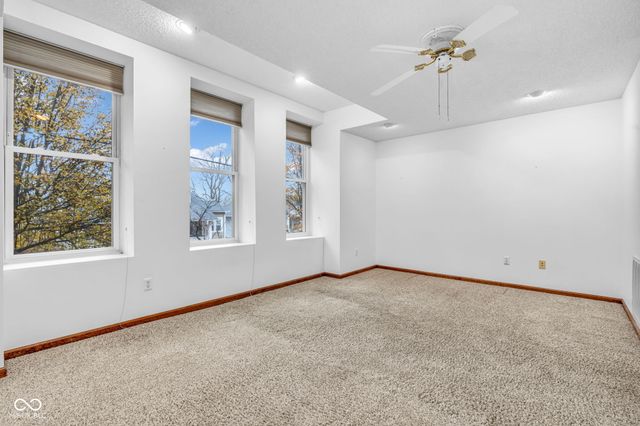 111 Spring Street G6, Greencastle, IN 46135