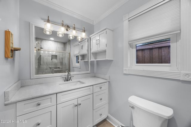 1304 Two Mile Circle E, Wilmington, NC 28405