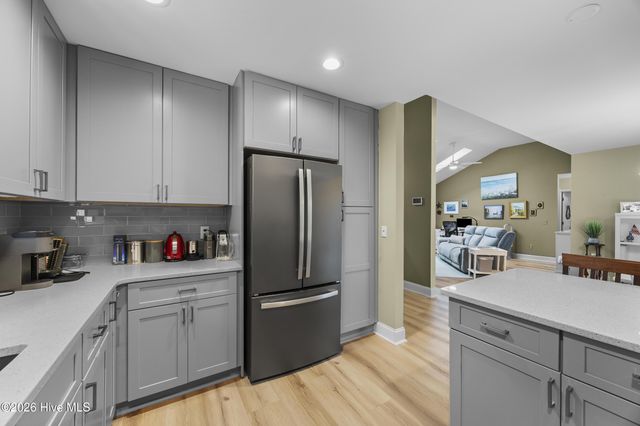 1304 Two Mile Circle E, Wilmington, NC 28405