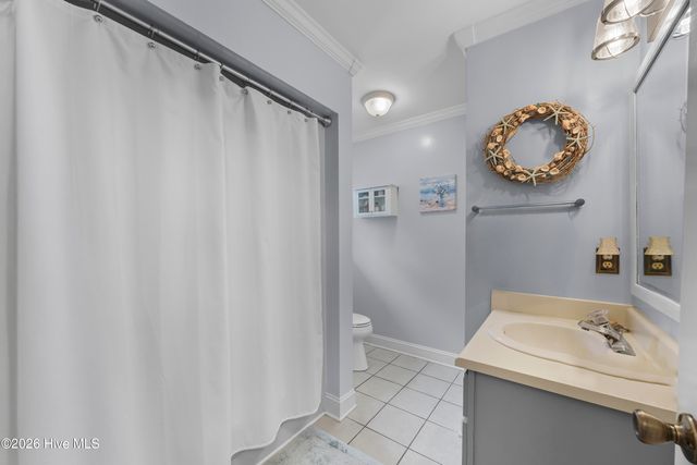 1304 Two Mile Circle E, Wilmington, NC 28405