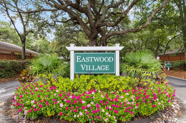 1304 Two Mile Circle E, Wilmington, NC 28405