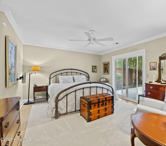 1304 Two Mile Circle E, Wilmington, NC 28405