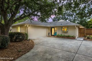 1304 Two Mile Circle E, Wilmington, NC 28405