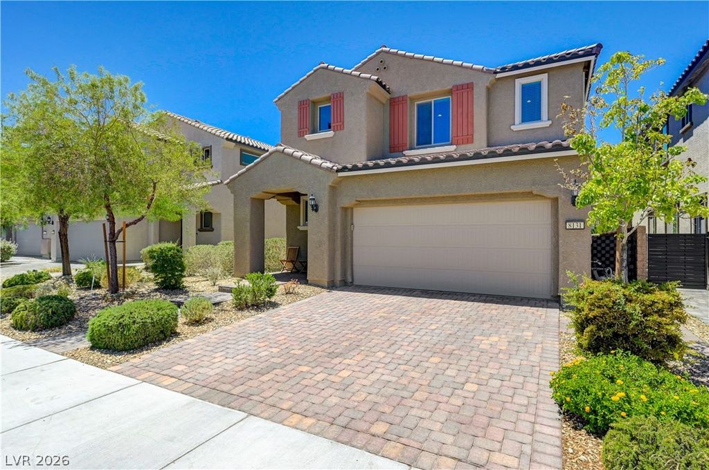 8131 Skye Chalet Street, Las Vegas, NV 89166 — photo 2