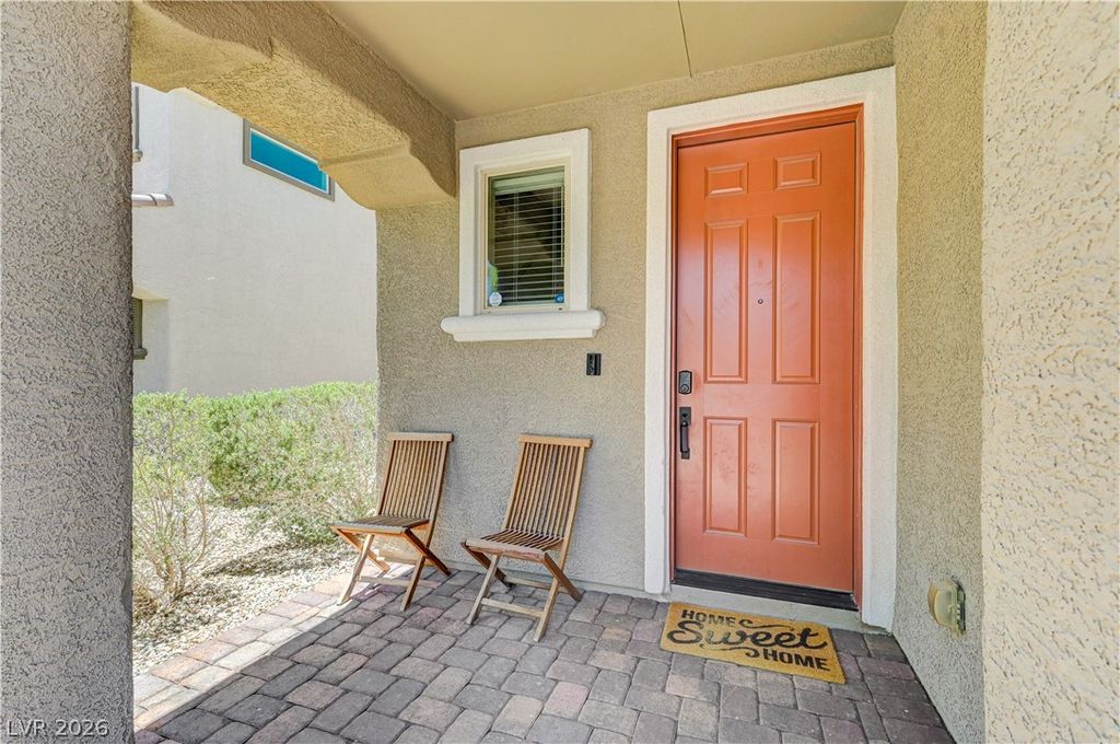 8131 Skye Chalet Street, Las Vegas, NV 89166 — photo 3