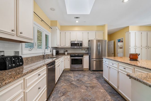 9442 Comanche Road, Columbus, GA 31904