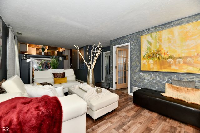 1642 Misty Lake Drive, Indianapolis, IN 46260